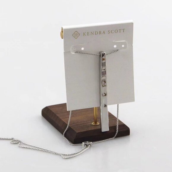 Kendra Scott necklace - Picture 3 of 6